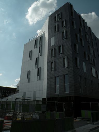  immeubles construits avec des matériaux nouveaux, 13e